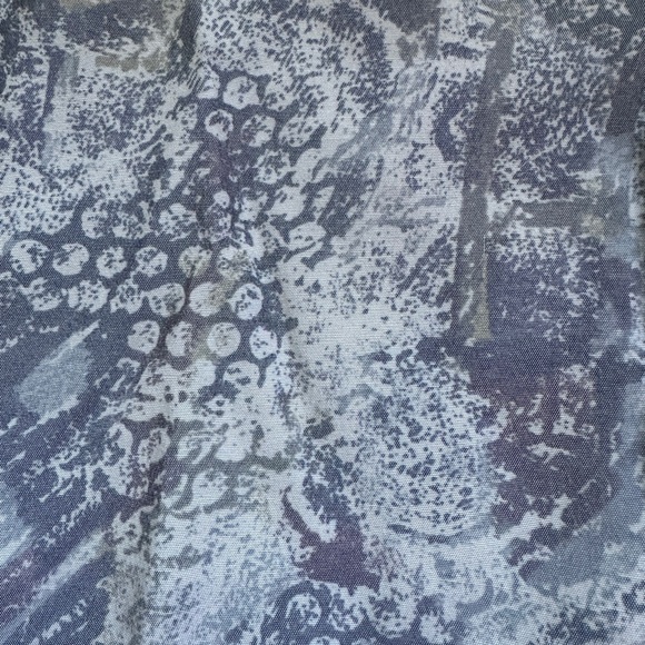 3 Men's Button Up Patterned Shirts - Picture 7 of 9